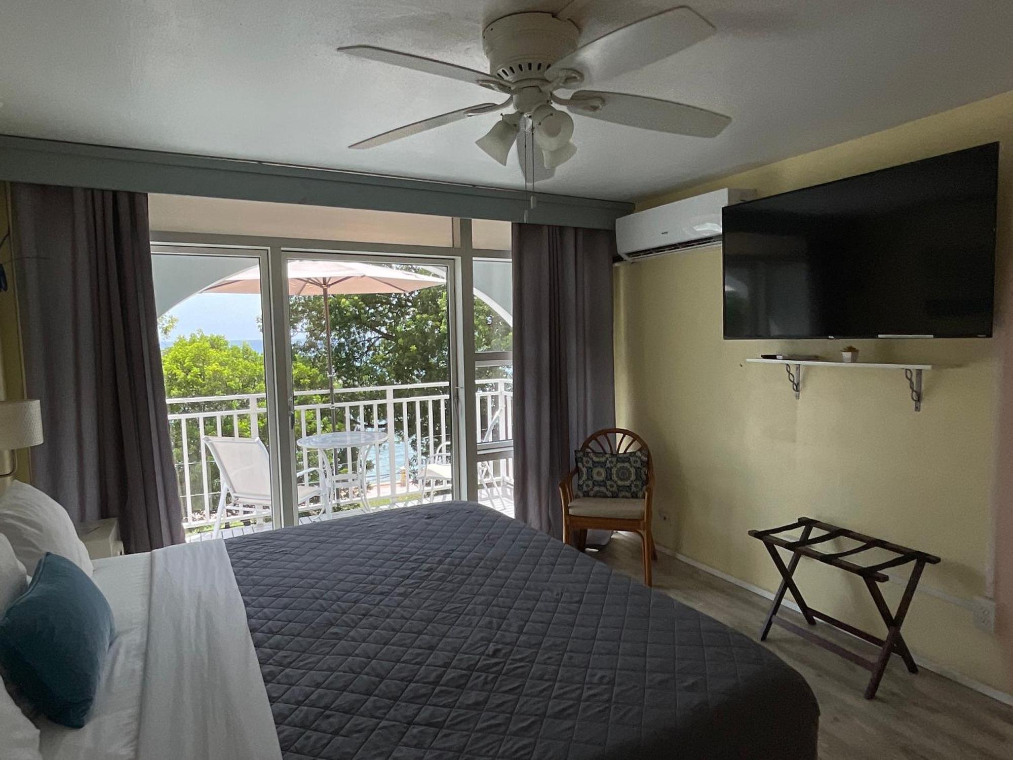 The Frederiksted Hotel Esterno foto
