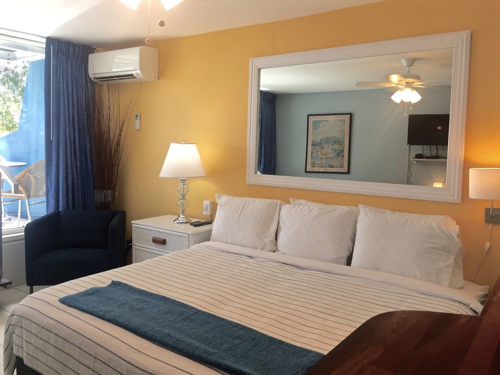 The Frederiksted Hotel Esterno foto